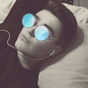 Meet your Posher, Jacob