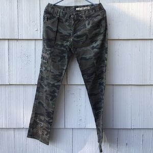 Camo DKNY pants