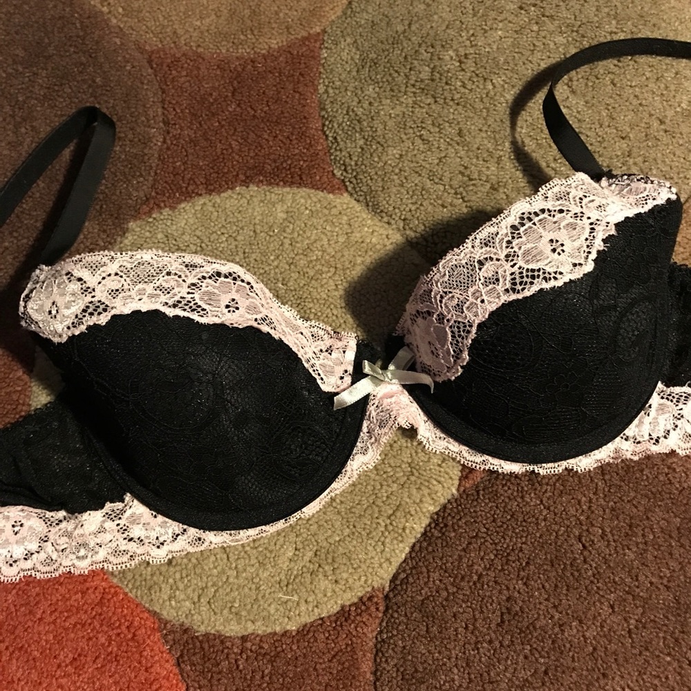 Sophie b bra size 34A so sexy summer date night:)