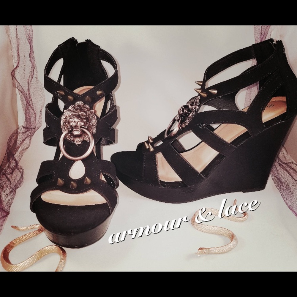 Handcrafted lion sandals