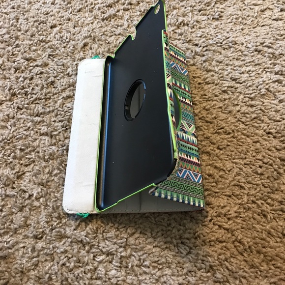 Ipad Mini Aztec Design Case - Picture 3 of 5