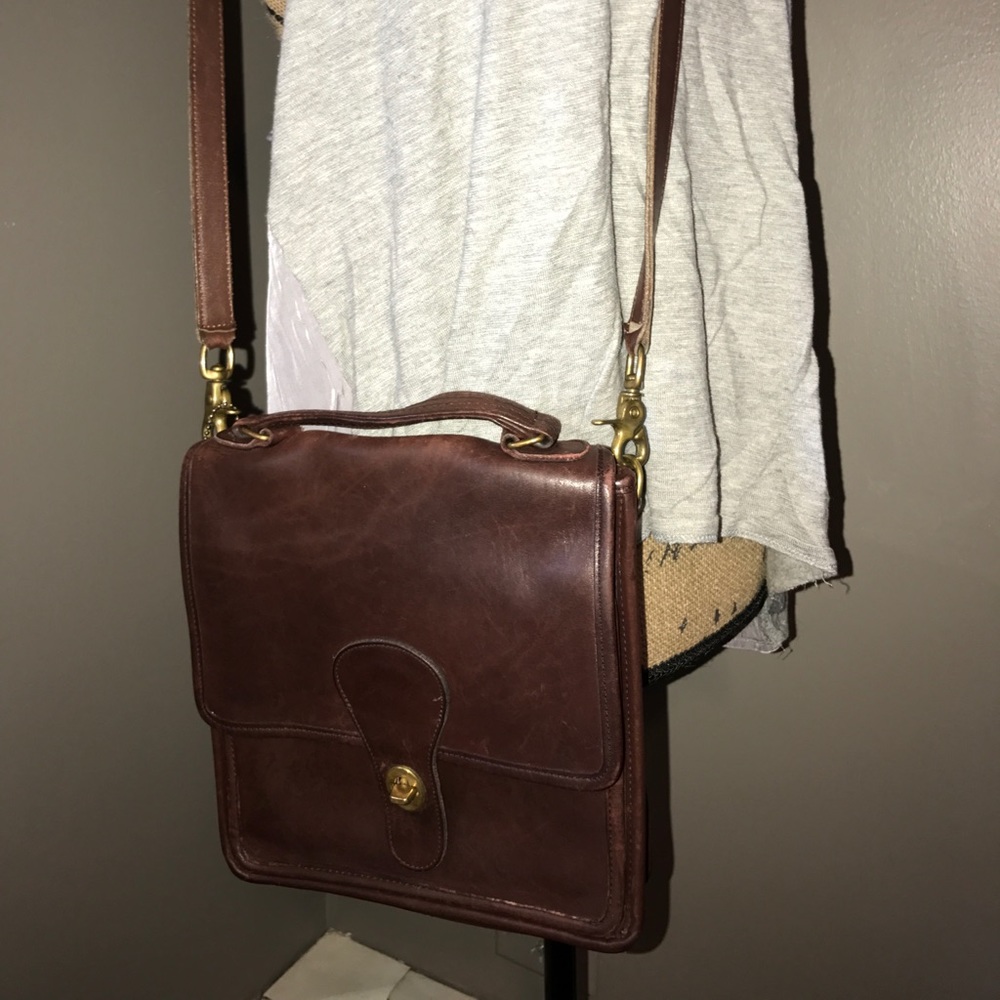 Vintage Coach crossbody satchel
