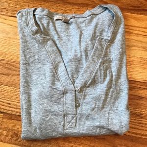 ⚠️CLOSET CLOSING ⚠️BR Gray 3/4 rolled sleeve shirt