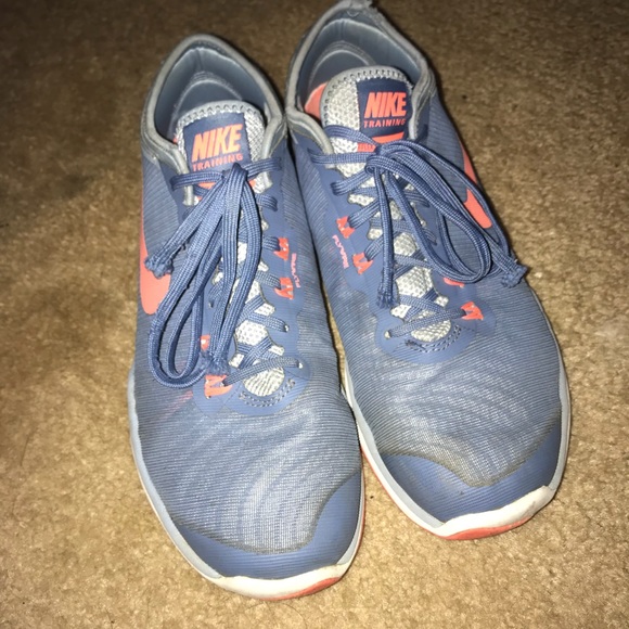 Nike Running Shoes - Picture 1 of 6