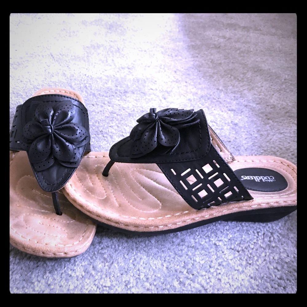 Wedge-heel Flip Flops