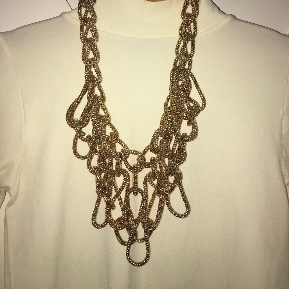 Gold chain necklace