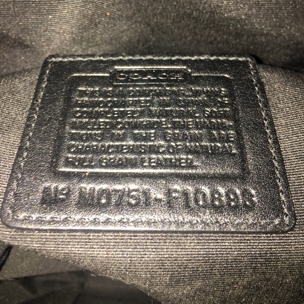 Coach Handbag 👜 ❤️ - Picture 6 of 6