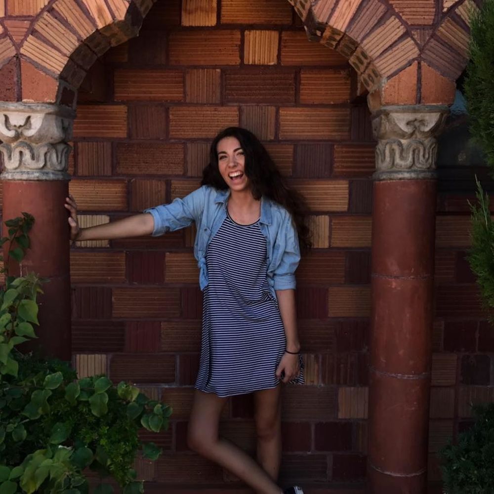 Meet your Posher, Cyrena