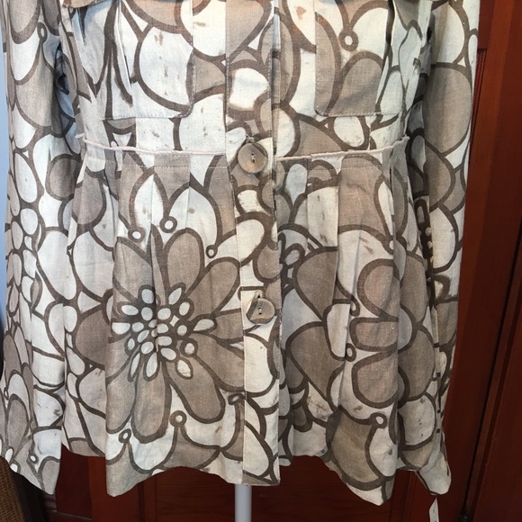 Linen Jacket - Picture 3 of 4