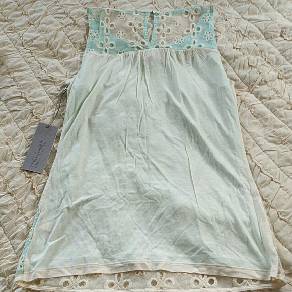 Tank - Picture 2 of 3