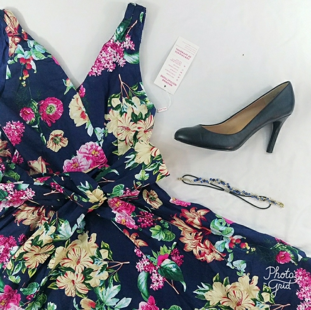 Women V-neck Vintage Floral 50s Swing Tea Dress