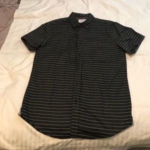 Short sleeve button down