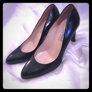 Black jimmy Choo pumps