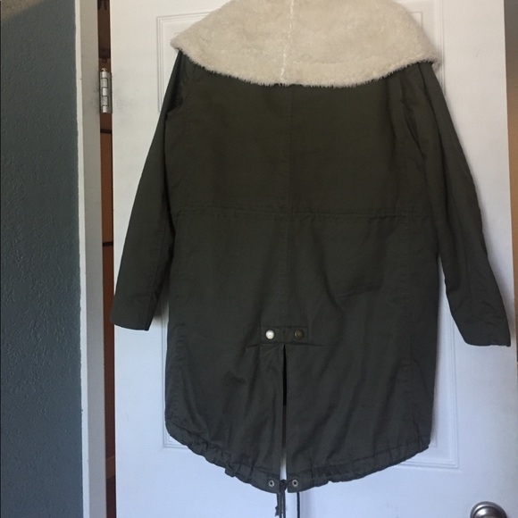 LA Hearts Jacket in army green - Picture 2 of 3