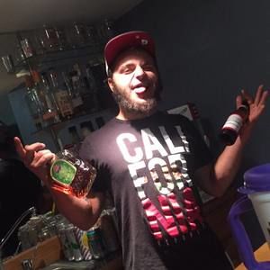 Meet your Posher, Corey