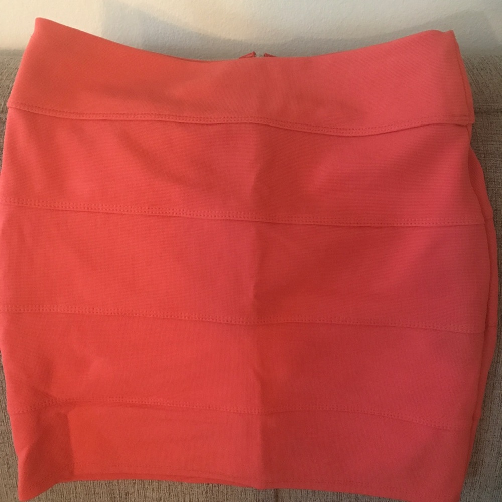 Charlotte Russe skirt size M