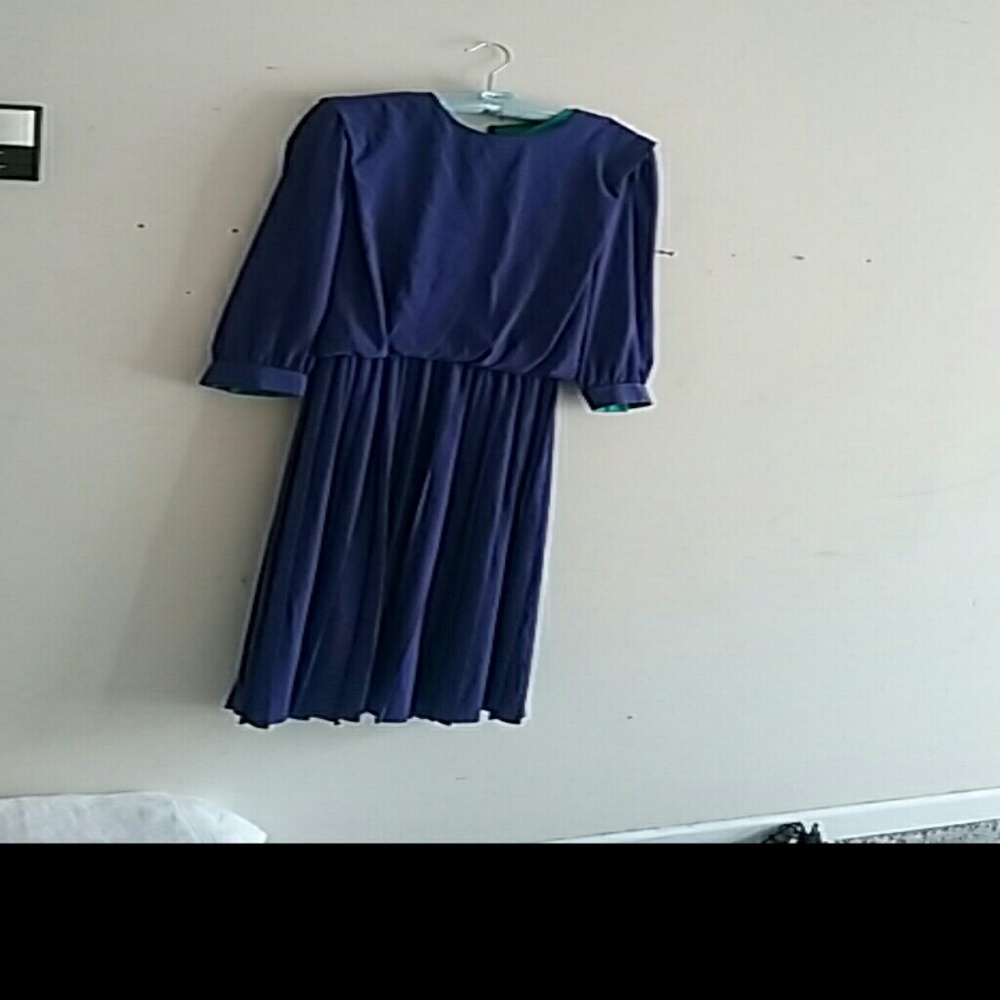 VINTAGE PLEATED ELEGANT Midi DRESS