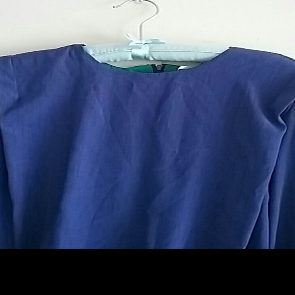 VINTAGE PLEATED ELEGANT Midi DRESS - Picture 3 of 4