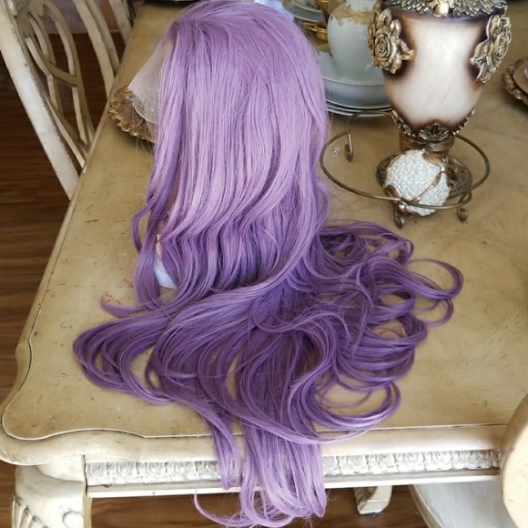 Lilac Beauty Layered LaceFront Wig 24-28 inches - Picture 5 of 8