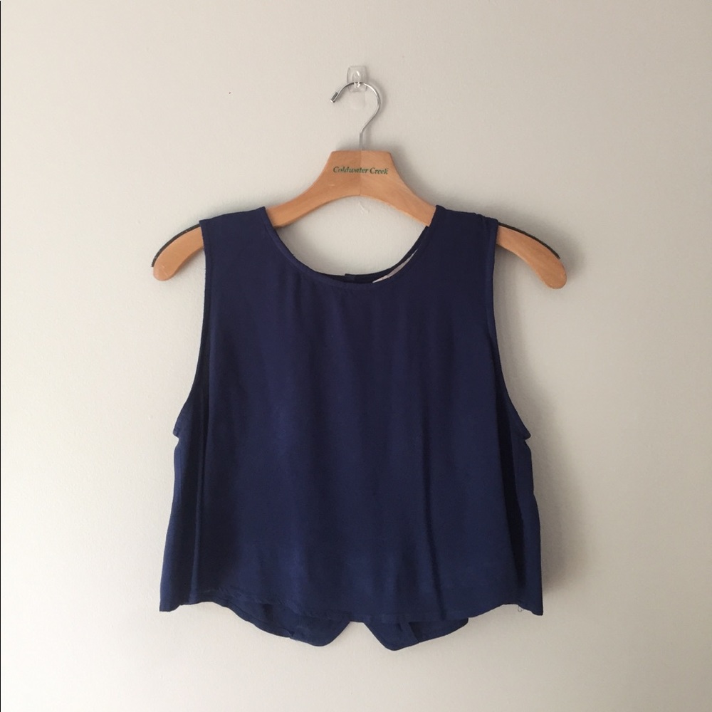 Navy crop top