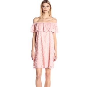 **Brand New on/off shoulder lace dress**