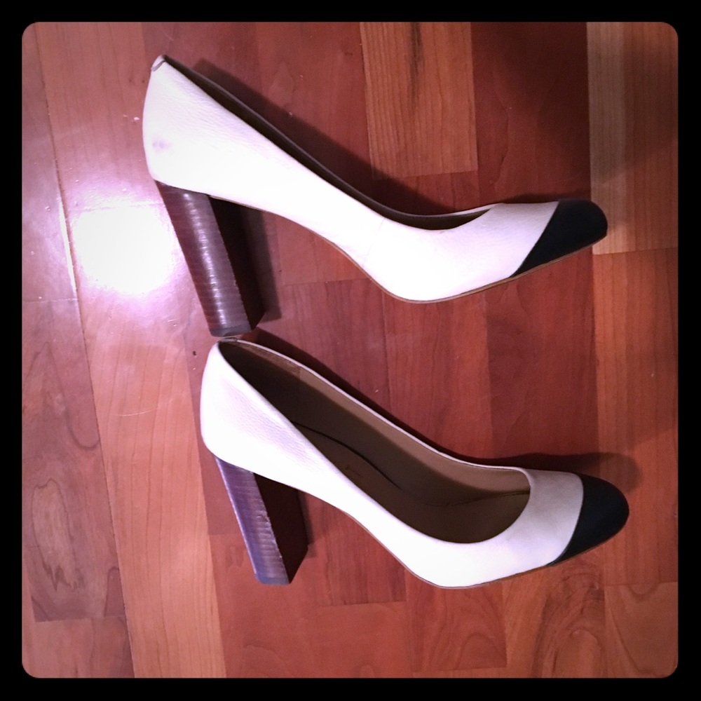 Banana Republic color block heels