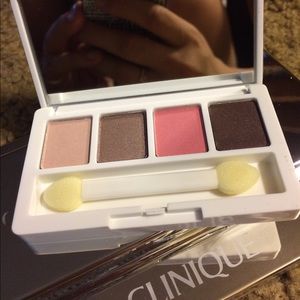 CLINIQUE ALL ABOUT SHADOW QUAD