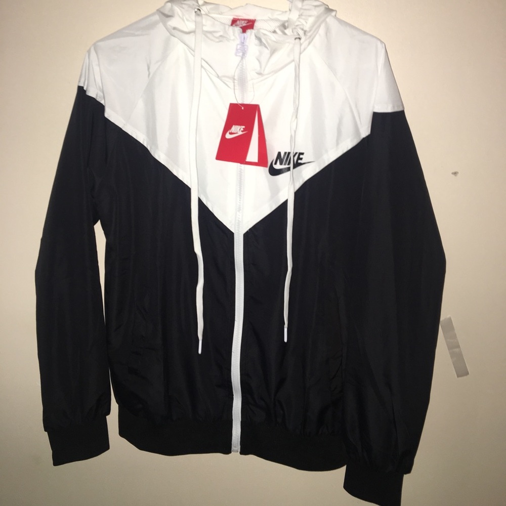 Nike windbreaker