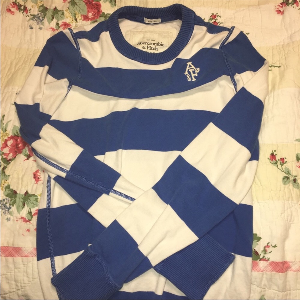 Abercrombie & Fitch Long Sleeve Tee