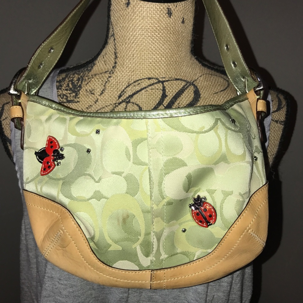 Coach shoulder bag