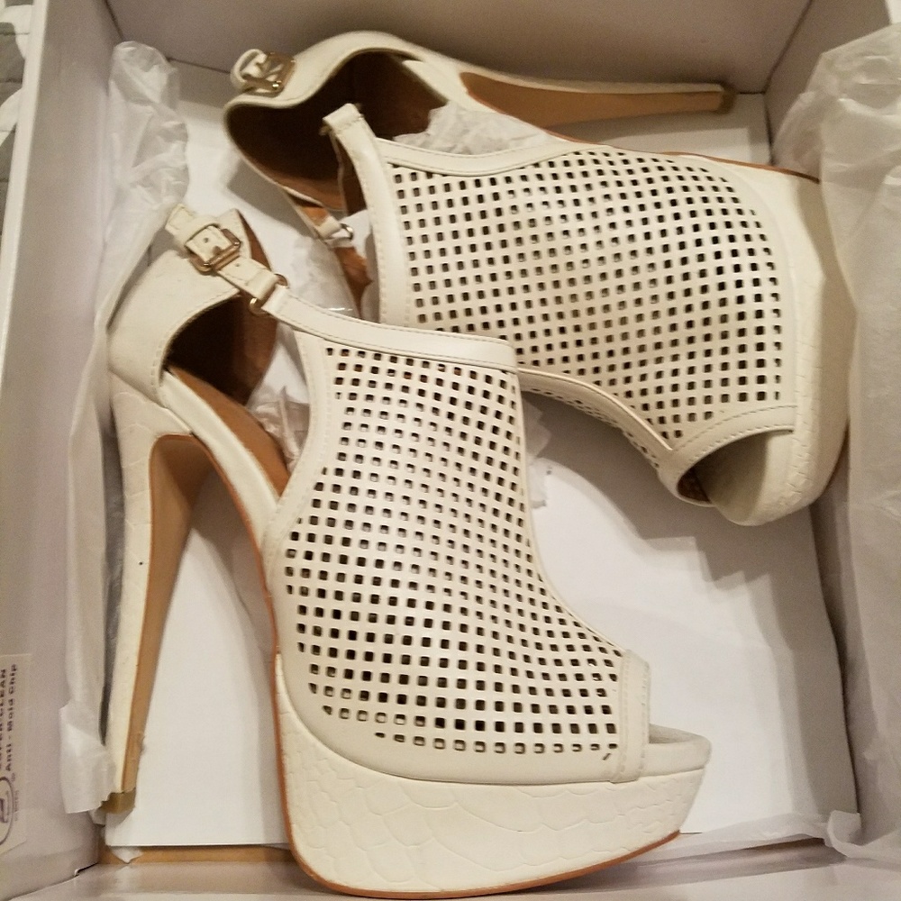Sexy peep-toe heeled booties  7.5, Worn 1×