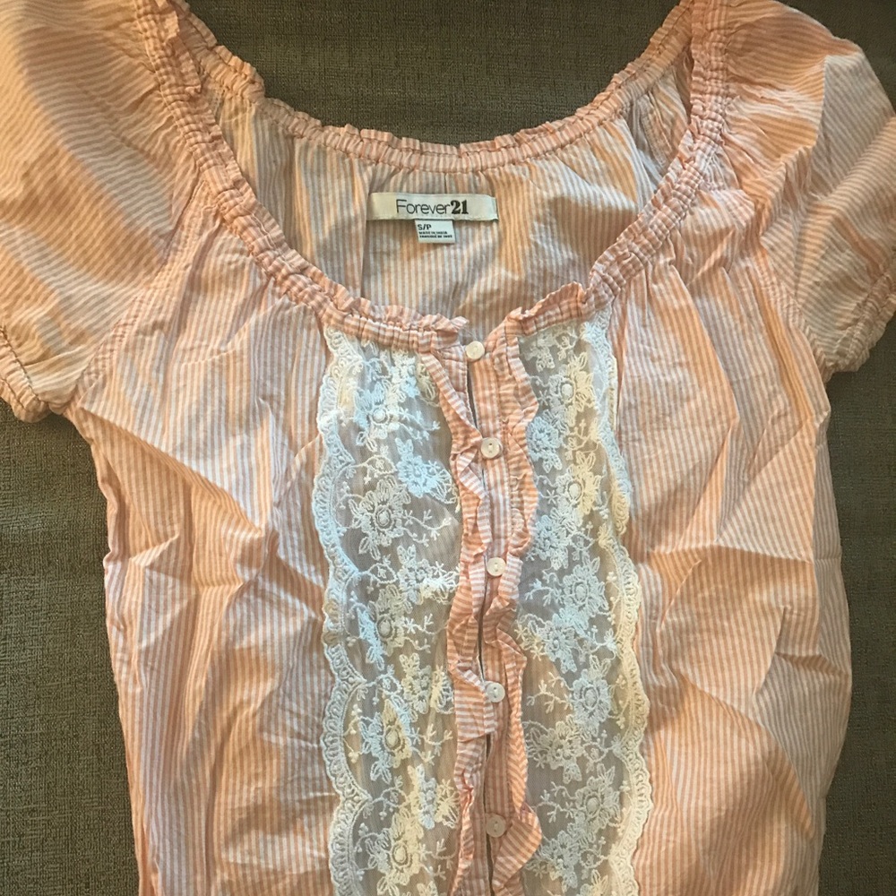 Women's forever 21 shirt
