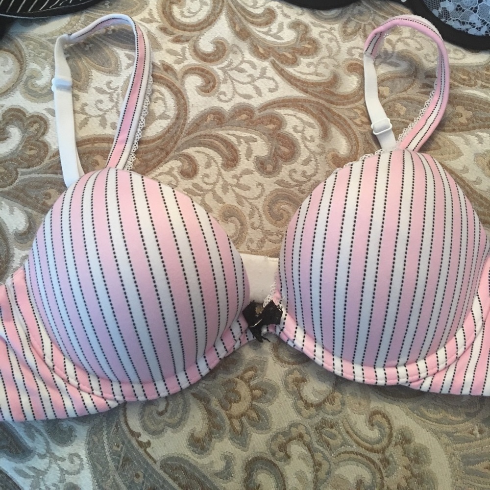 Victoria's Secret Body Push-up Bra