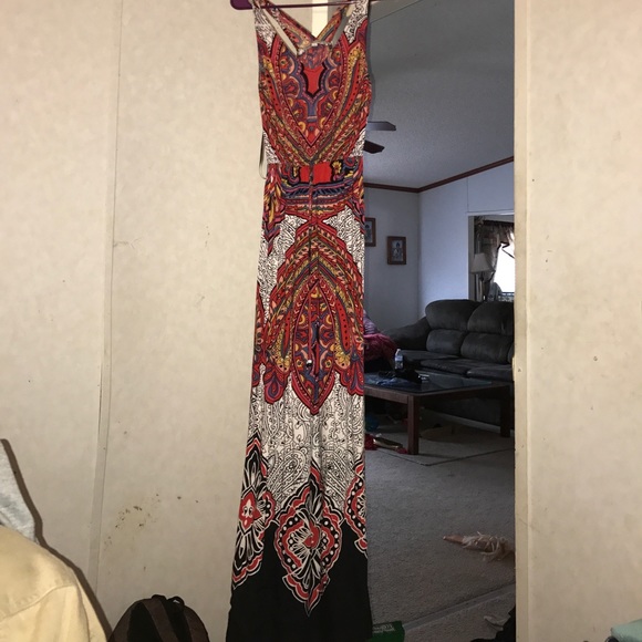 Dress - Picture 1 of 2