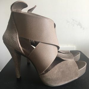 Pedro Garcia Suede Taupe Wedge Sandals 37 7