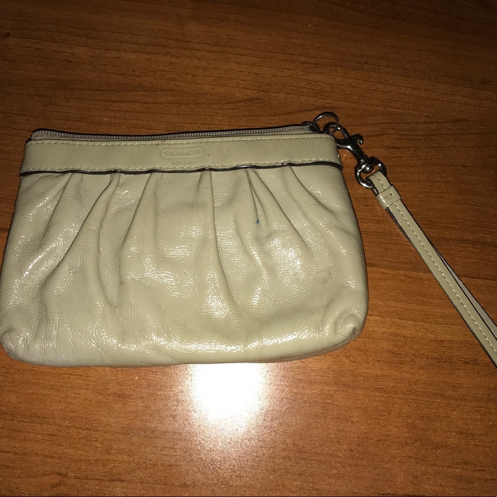 Coach wristlet patent