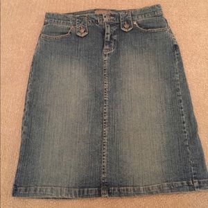 Knee-high Jean skirt