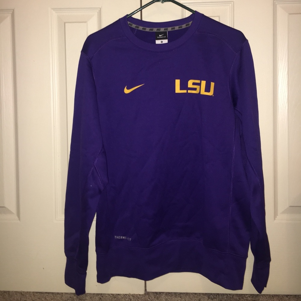 LSU sweatshirt