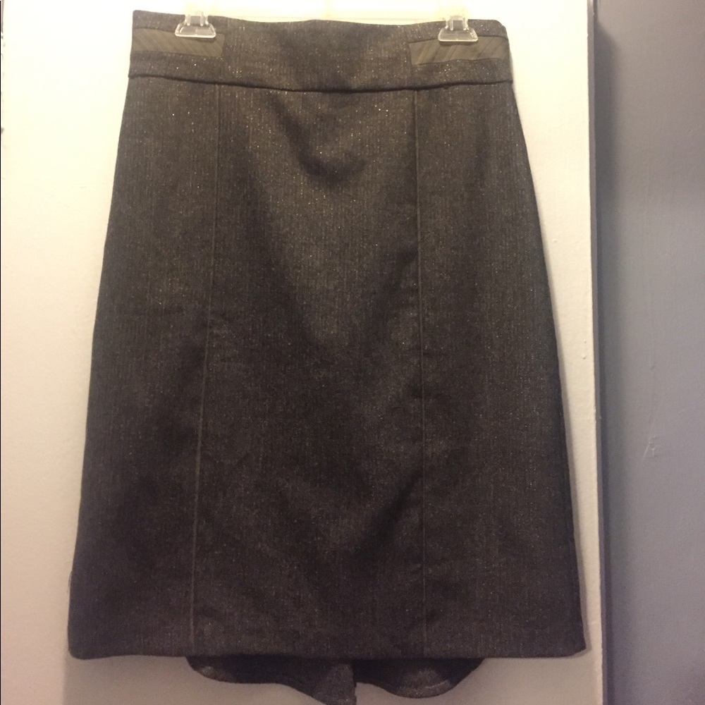 Bebe pencil olive colored pencil skirt size 10