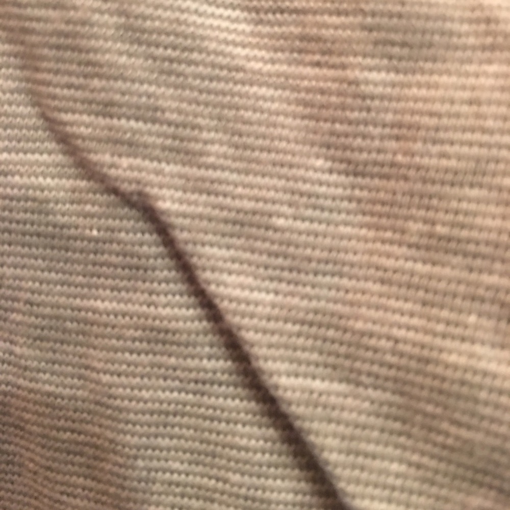 great crew neck tshirt. like new condition - Picture 4 of 4