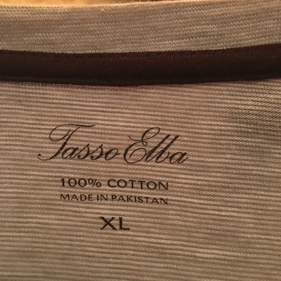 great crew neck tshirt. like new condition - Picture 3 of 4