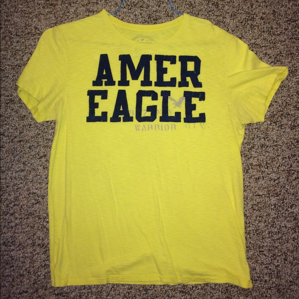 American Eagle Outfitters Graphic Tee
