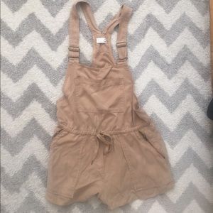 Aritzia Overall