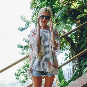 Kimono // Amber Fillerup of Barefoot Blonde