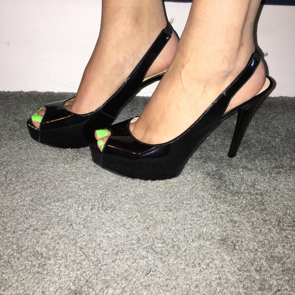 Guess black heels