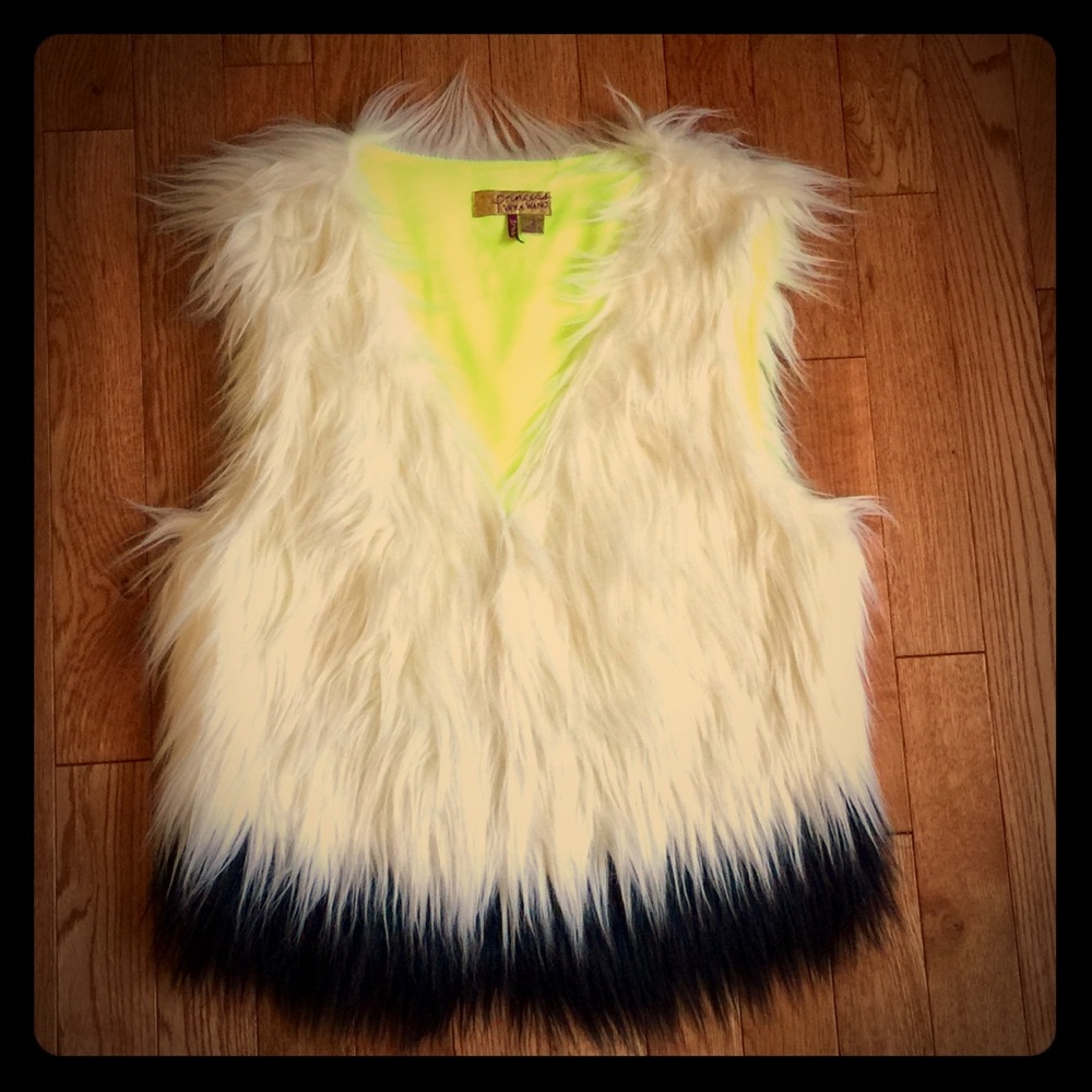 Princess Vera Wang Faux Fur Vest
