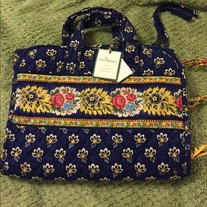 Vera Bradley fold up toiletry organizer