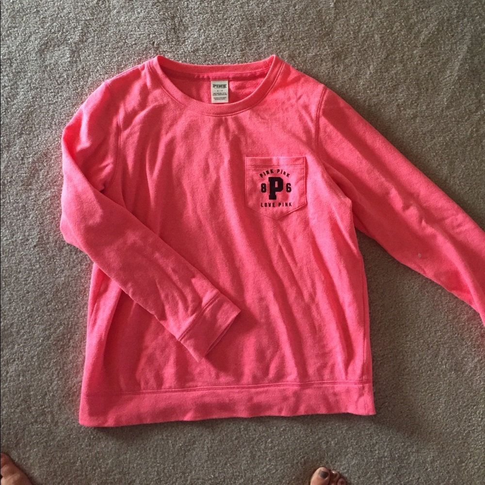Hot pink crew neck sweatshirt