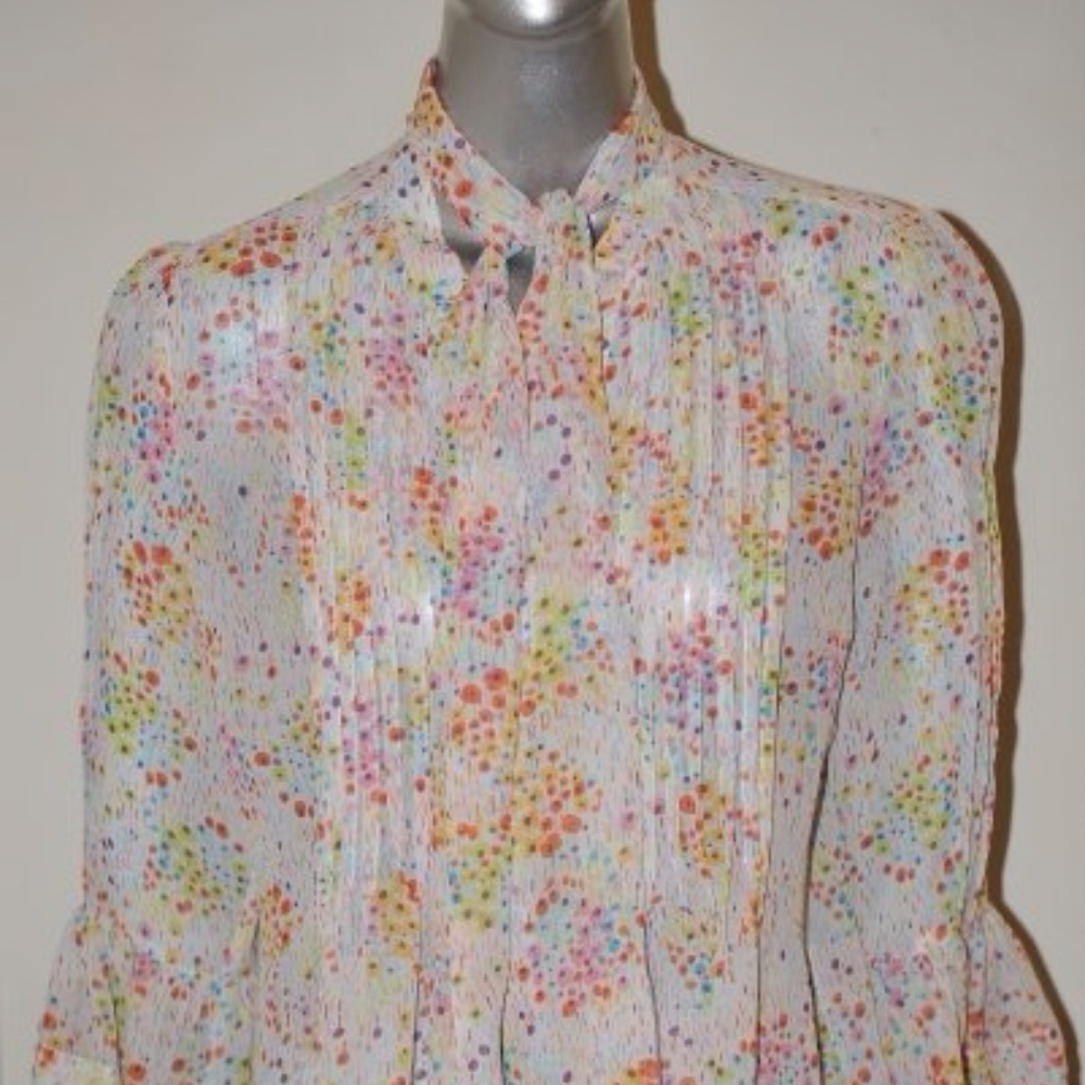 (NWT) Multi-colored pleated blouse - Picture 2 of 3