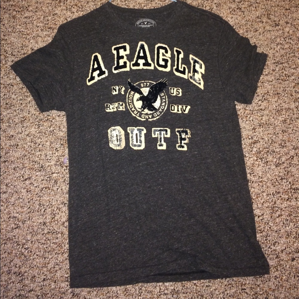 American Eagle Outfitters Graphic Tee